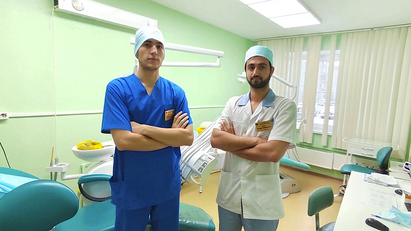 В ямальских больницах к работе приступили 15 молодых специалистов-стоматологов