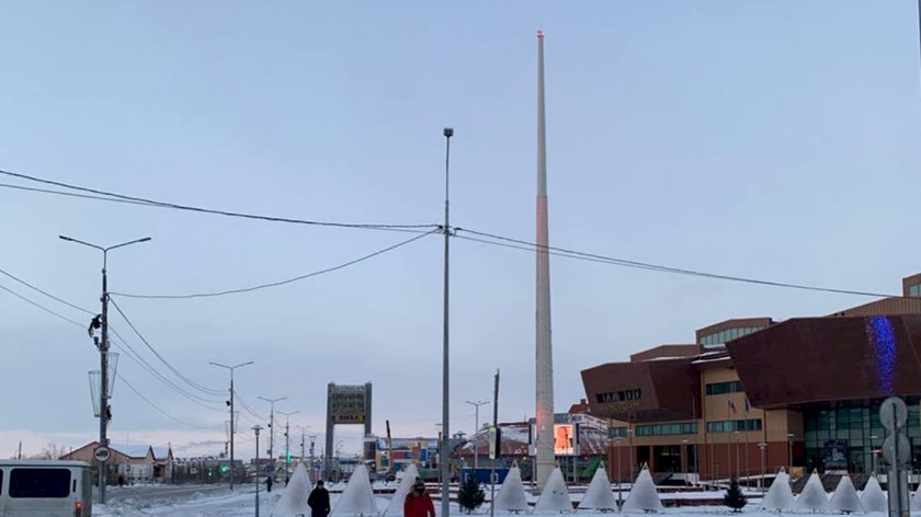 Непогода продолжает угрожать сохранности флагов на Ямале