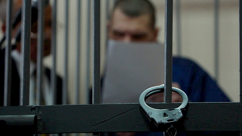Братьев из Свердловской области обвинили в изнасиловании работодателя