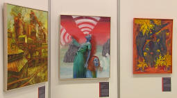 Художница из Волновахского района рассказала о своей картине на выставке в Салехарде. ВИДЕО