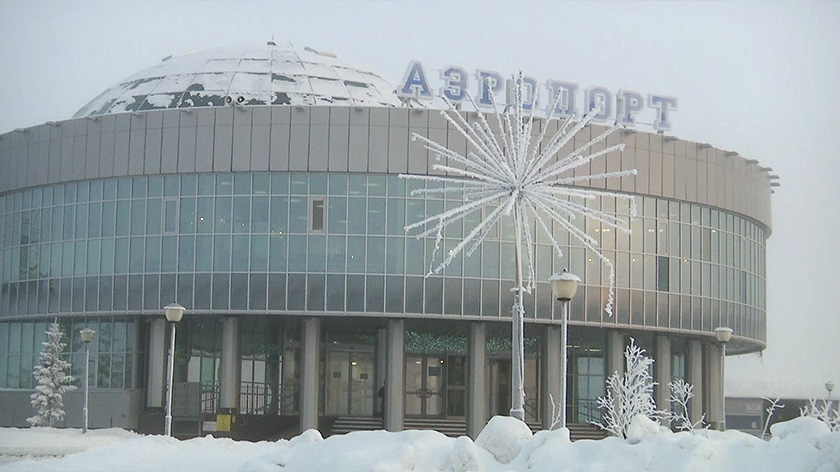 В Салехарде из-за непогоды отменили вылеты в отдалённые сёла