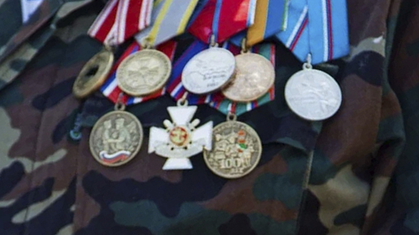 Путин вручит медали «Золотая звезда» Героям России 9 декабря