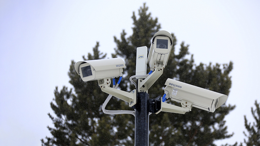 «Умные камеры» в Екатеринбурге помогли задержать разыскиваемого преступника