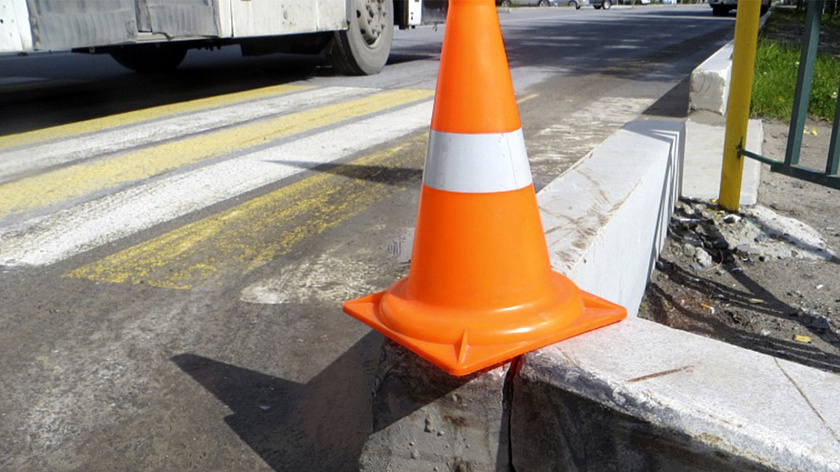 Надымская школьница попала под колеса иномарки