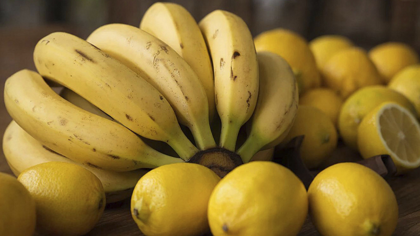 Жительница Мужей вырастила в домашних условиях экзотические фрукты