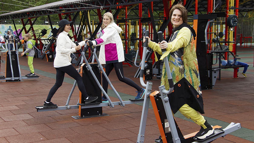 Работники «Ямал Арены» получат компенсацию за найм жилья 