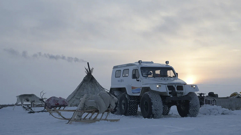 Спасатели эвакуировали кочевницу в Яр-Сале после пожара в чуме