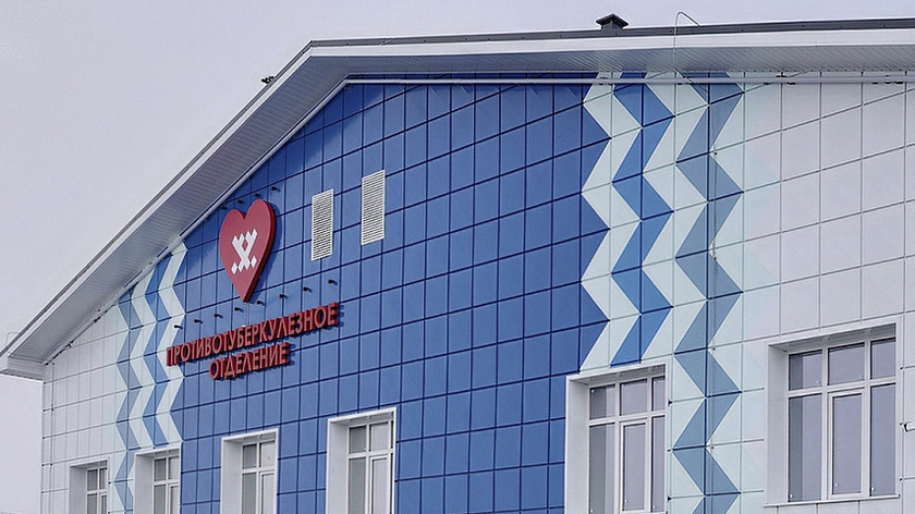 В Тазовском завершается строительство противотуберкулезного корпуса 