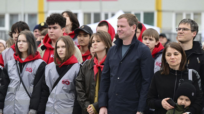 Более 800 новоуренгойских подростков планируют трудоустроиться в летний период