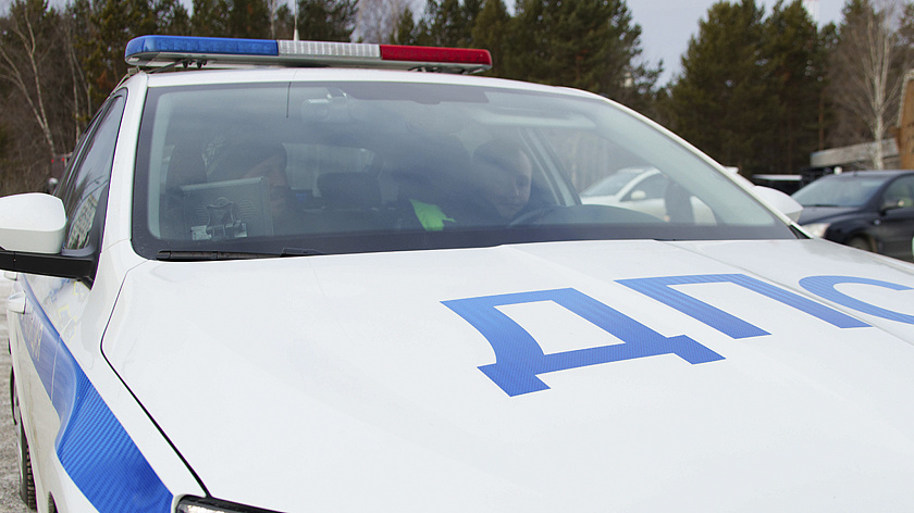 Двое югорчан пострадали в ДТП с большегрузом в Урае