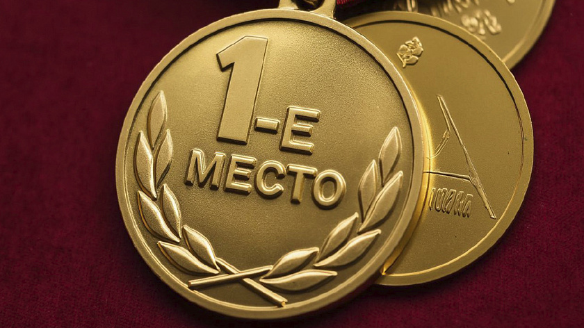 Юные тяжелоатлетки из Ноябрьска стали лучшими в России