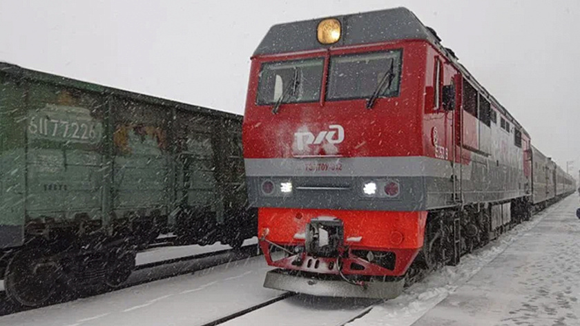 В Ноябрьске ищут дежурного по железнодорожной станции с зарплатой от 180 тысяч рублей