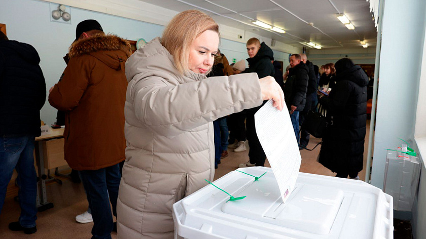 «Очень высокая явка»: Заякин о начале выборов на Ямале
