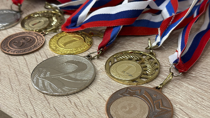 Приуралец установил новый рекорд первенства Ямала по прыжкам через нарты