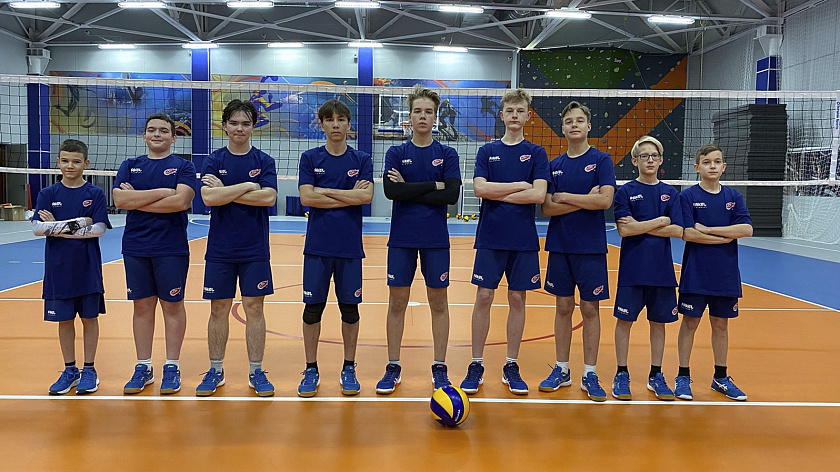 На Ямале более 4 тысяч юных волейболистов получат новую экипировку