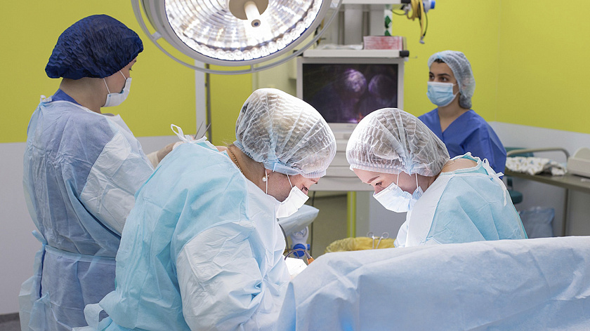 Сургутские врачи спасли ребенка с кишечной непроходимостью