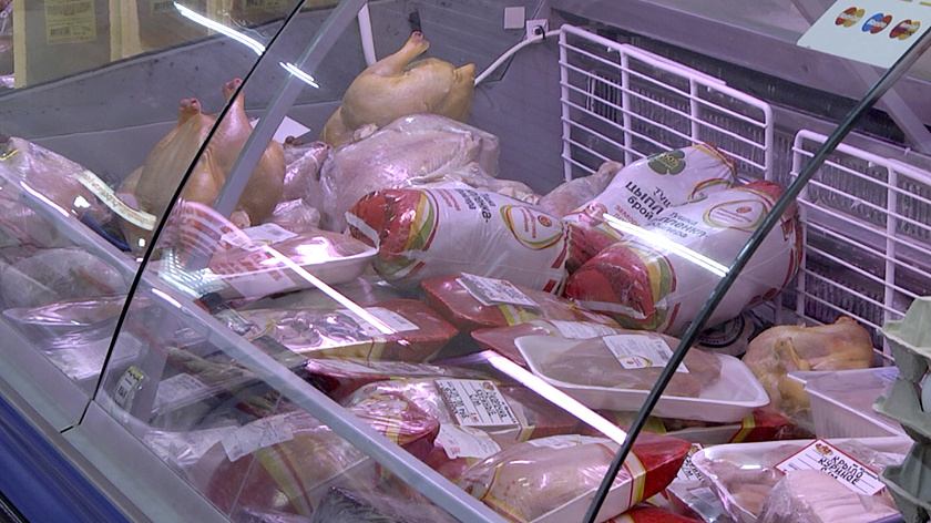 Российский академик оспорил предупреждение об опасности мытья сырой курицы