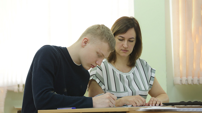 На Ямале вырос спрос на репетиторов и подготовительные курсы