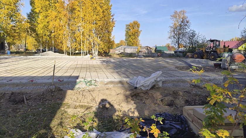 В Зайцевой Речке приступили к строительству современной спортивной площадки