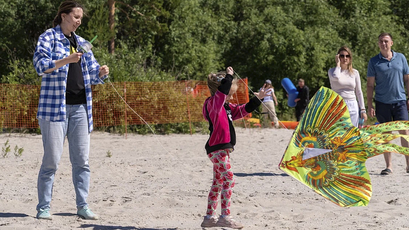 Жителям Губкинского предложили самостоятельно придумать летние развлечения