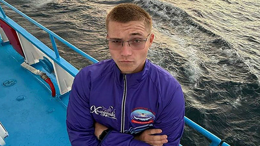 Новоуренгоец Святогор Борнобаев примет участие в экстремальном заплыве через Байкал