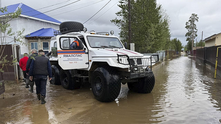 В Тарко-Сале 37 подтопленных домов освободились от воды