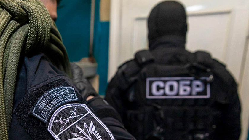 В Ноябрьске задержали курьера мошенников, обманувших пенсионера на 1,6 млн рублей