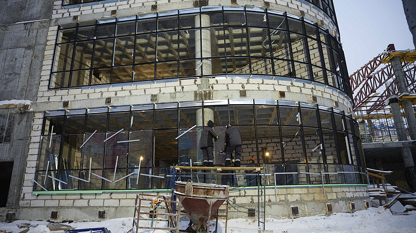 В Новом Уренгое завершается строительство крупнейшей на Ямале детской школы искусств