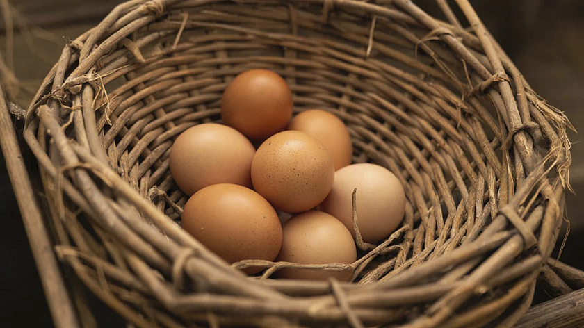 На Ямале продолжают расти цены на яйца перед Пасхой