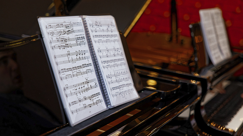 В Новом Уренгое прошел пятичасовой музыкально-художественный марафон