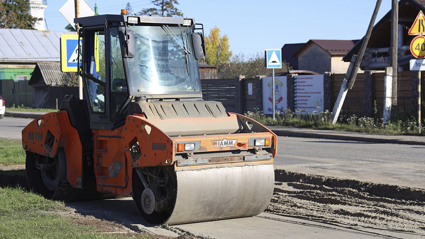 В Тюменском районе завершается ремонт дороги в Ембаево