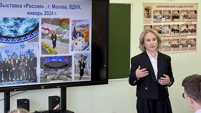 Глава Муравленко в рамках курса «Россия – мои горизонты» встретилась со школьниками