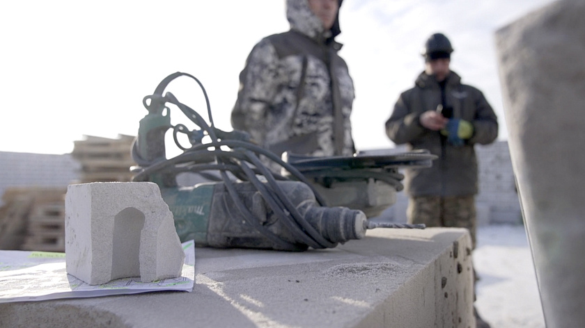Власти отчитались о ходе строительства психиатрического отделения в Тарко-Сале