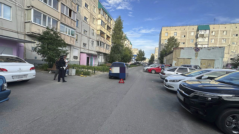 В Ноябрьске иномарка сбила пятилетнего ребенка