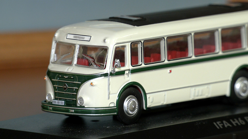 Власти Салехарда рассказали о ветеранах-профессионалах автотранспортной отрасли 