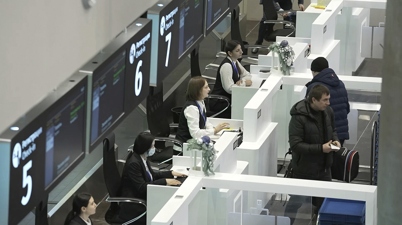 Авиакомпания «Ямал» открыла продажу билетов на весну-лето 2026 года