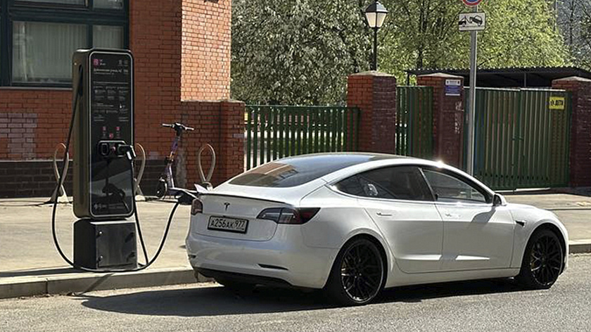 На Ямале установят две новые зарядные станции для электромобилей