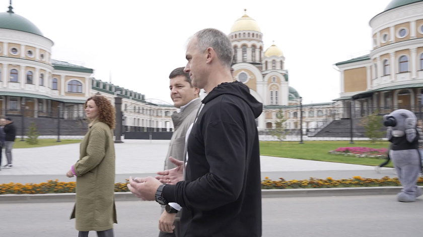 Артюхов принял участие в праздновании Дня города в Салехарде