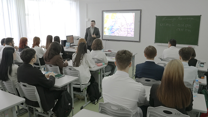 Глава Рособрнадзора объяснил, почему экзамен по истории для девятиклассников будет устным