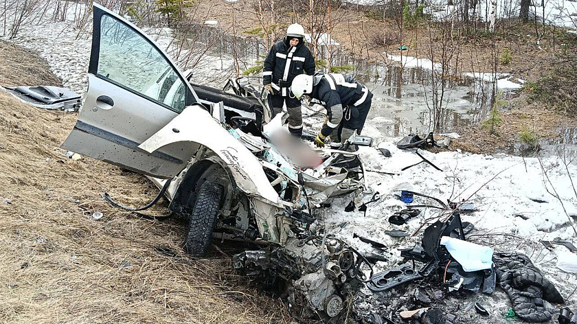 На ямальской трассе в ДТП погиб водитель иномарки