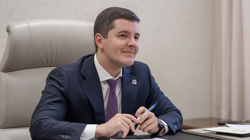 Артюхов пообещал помочь с закупкой материалов для создания национального костюма