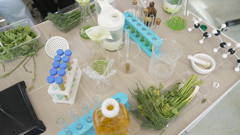 Юные исследователи из Сургута взяли 6 наград на престижном конкурсе научных работ 