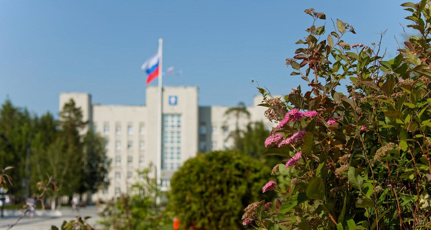 Пять ямальских городов отмечают Дни рождения