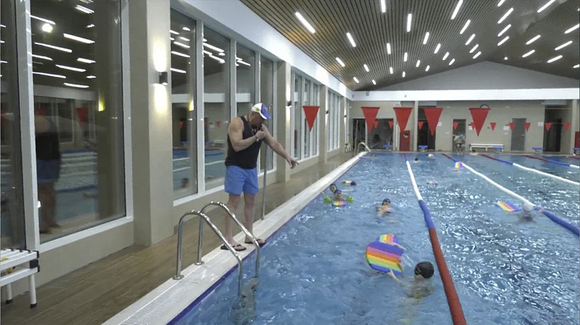 Правительство РФ утвердило проект, направленный на обучение детей плаванию