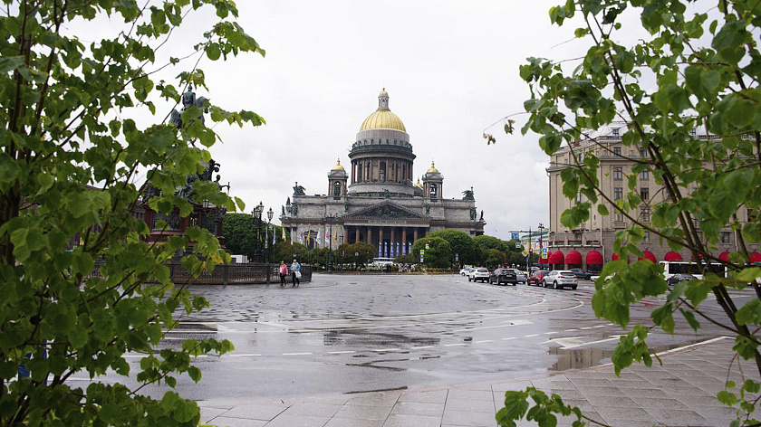 В Петербурге впервые с начала года потеплело до +20 градусов