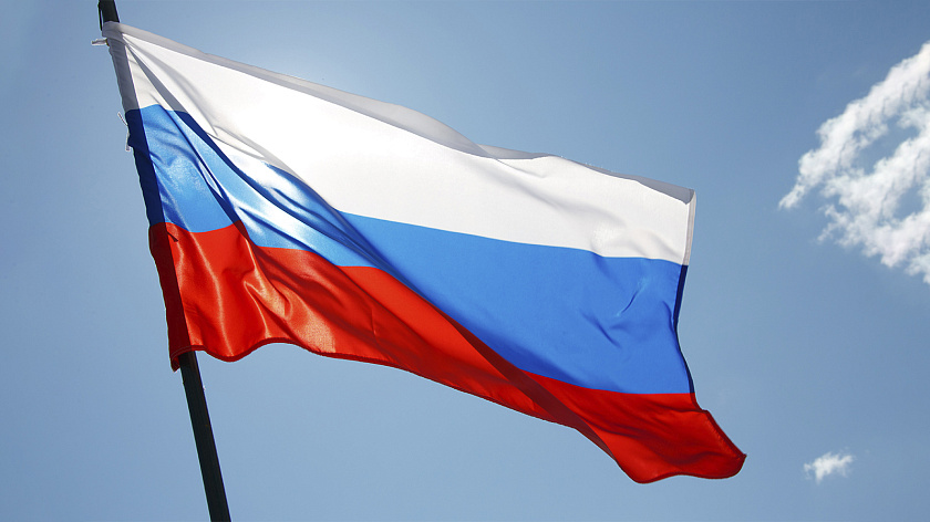 Жителей Салехарда пригласили отметить День флага России