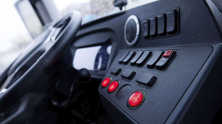 Автобус по ледовой переправе между Салехардом и Лабытнанги запустят позже