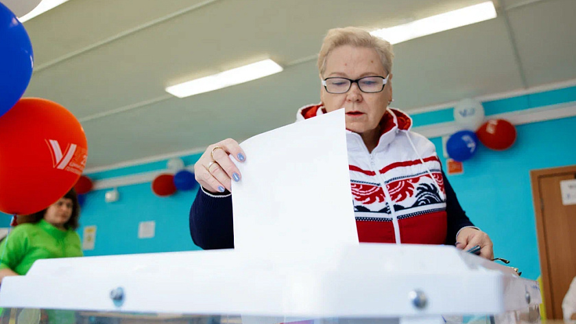 Полпред Президента РФ Якушев призвал регионы обеспечить легитимность предстоящих выборов