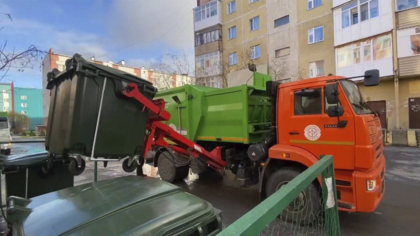 Мусор в отдалённых районах Нового Уренгоя будут вывозить по заявке 