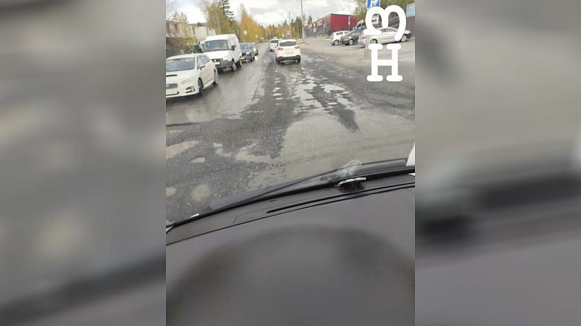 Жители Ноябрьска пожаловались на перекопанные дороги